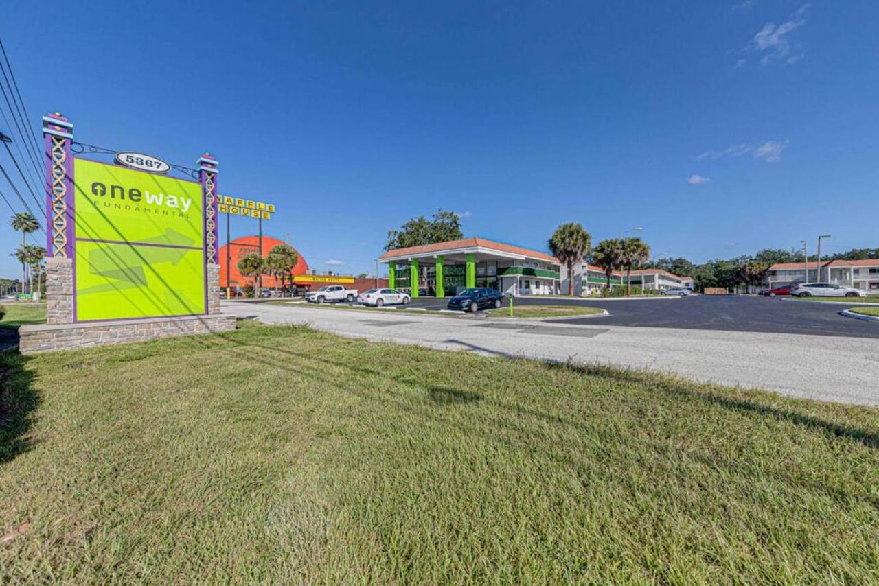 Travel Lodge By Wyndham 10 Min From Disney Kissimmee Luaran gambar